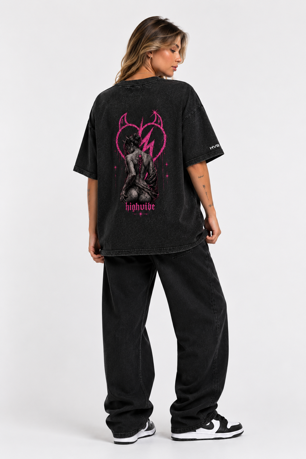 Oversized Dark Desire